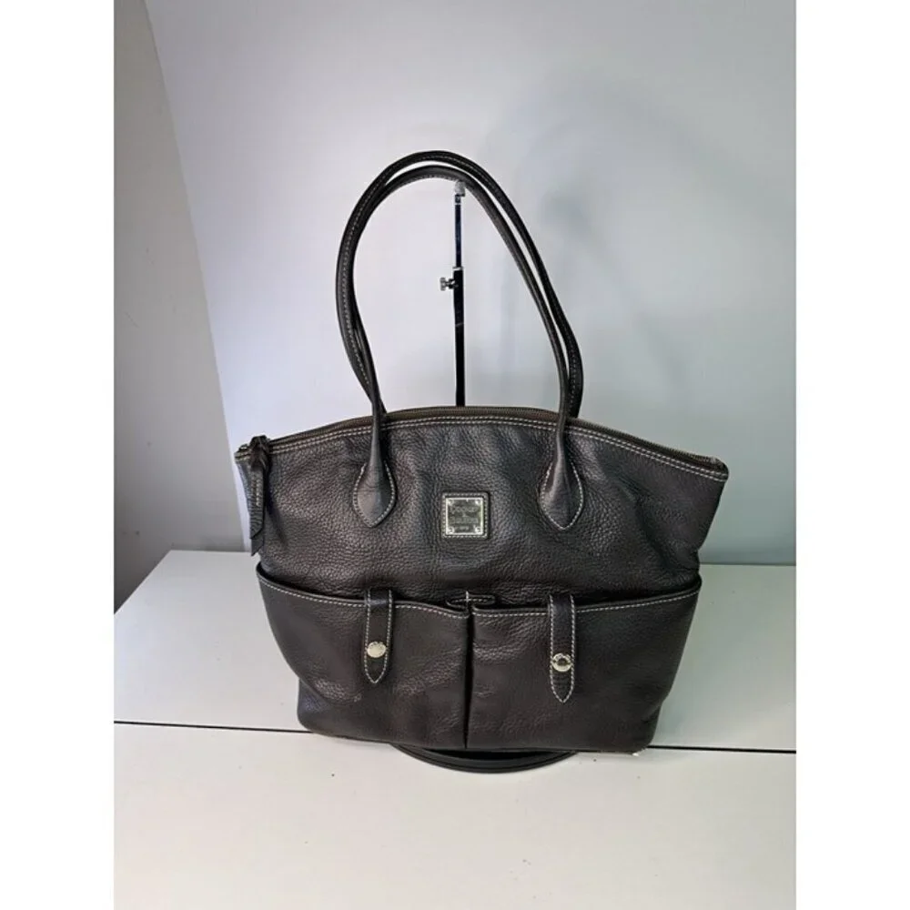 Dooney & Bourke please read